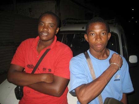  BONZI ET HADJ